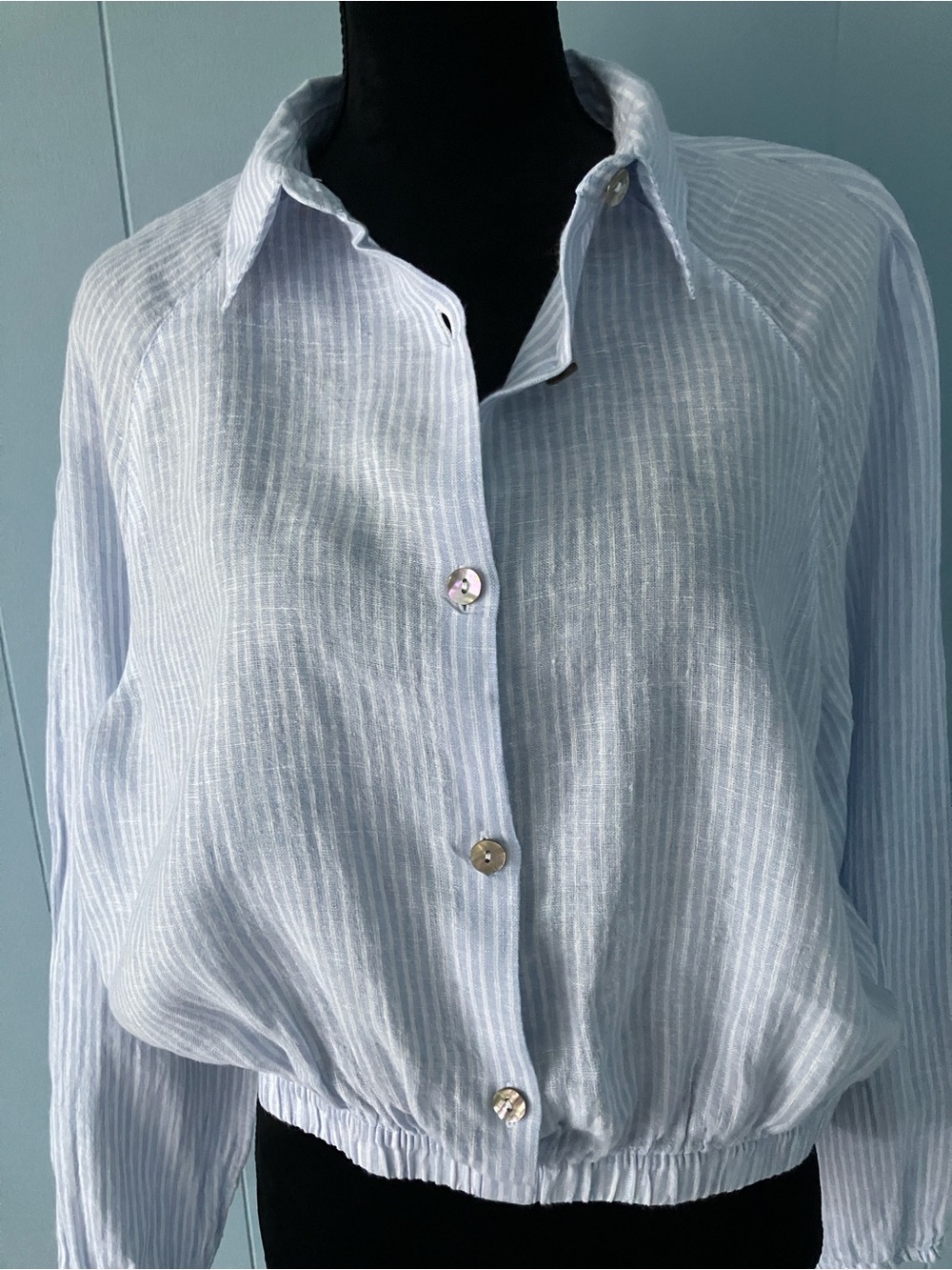 Rachel Zoe Linen Pale Blue & White Striped Button-Front Cropped Blouson Top